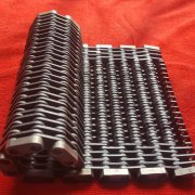 侧导向带保护帽的无声齿形链带