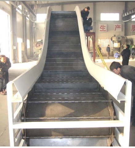 输送热锻件的链板输送机
